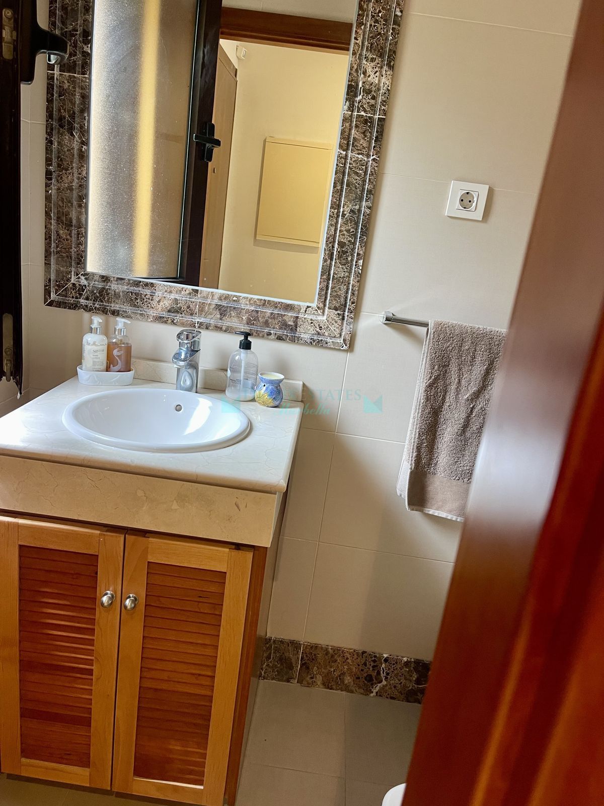 Town House for sale in Estepona