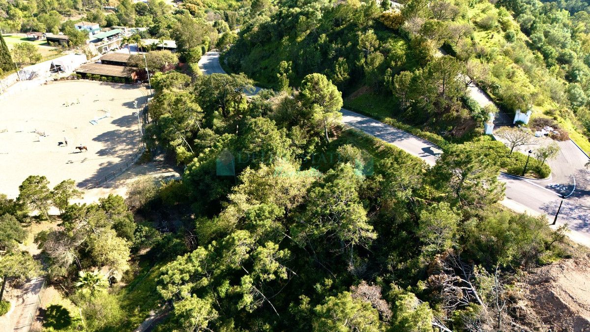 Residential Plot for sale in Benahavis