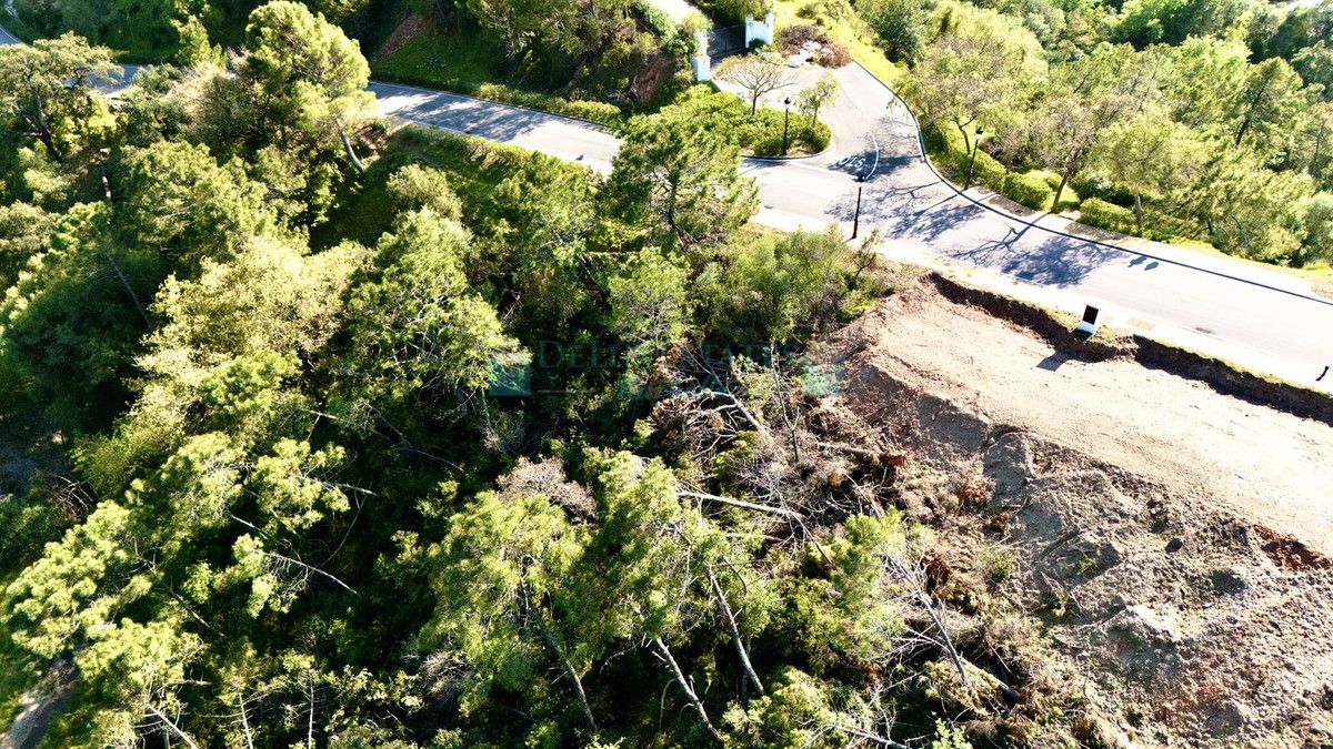 Residential Plot for sale in Benahavis