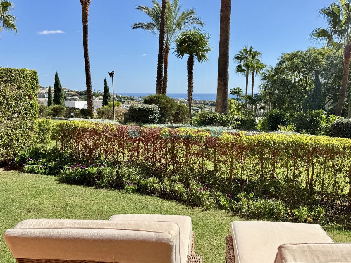 Ground Floor Apartment for sale in Los Flamingos, Benahavis