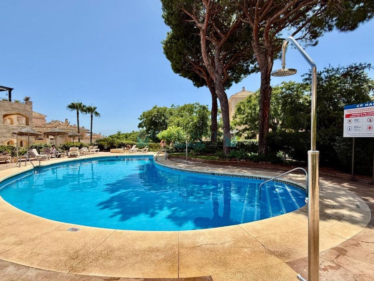 Apartment for sale in Elviria, Marbella East