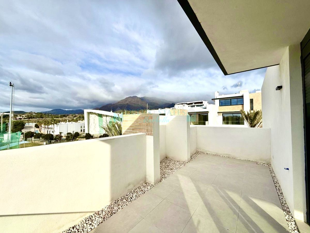 Penthouse for sale in Estepona