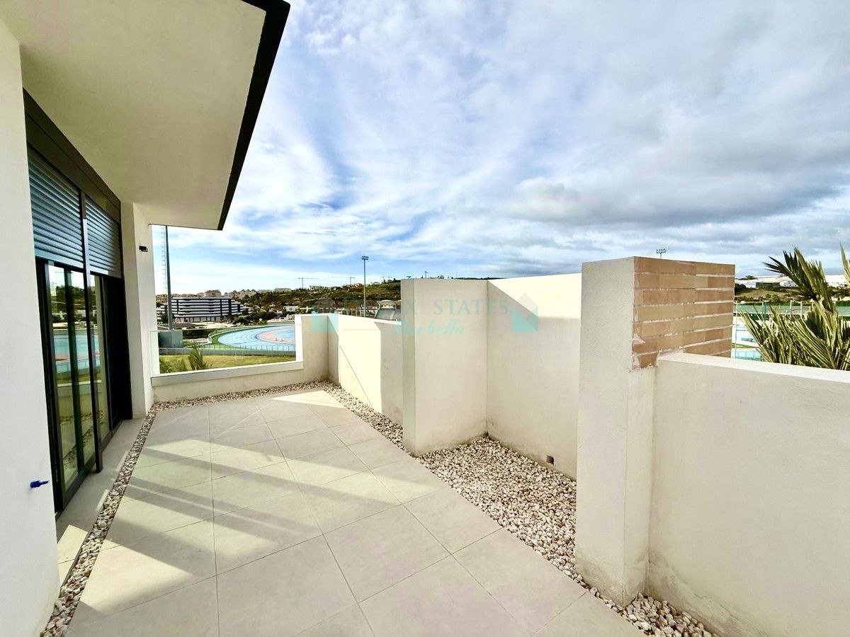 Penthouse for sale in Estepona