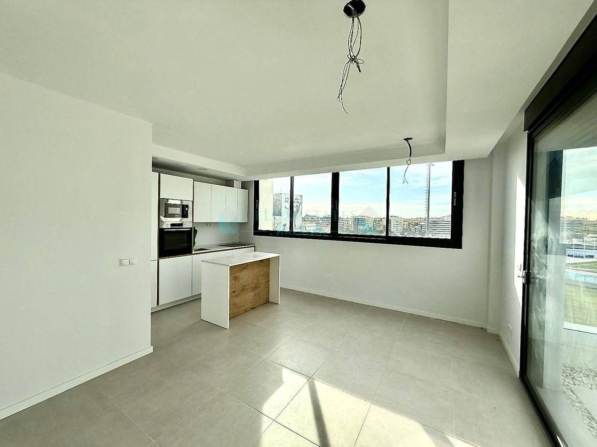 Penthouse for sale in Estepona