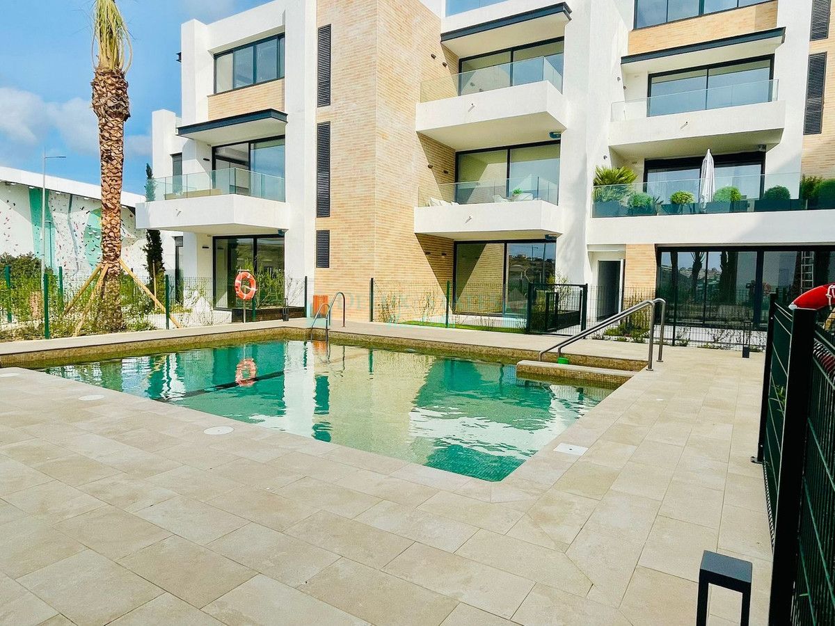 Penthouse for sale in Estepona