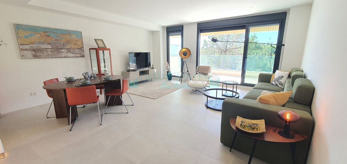 Apartamento en venta en Estepona