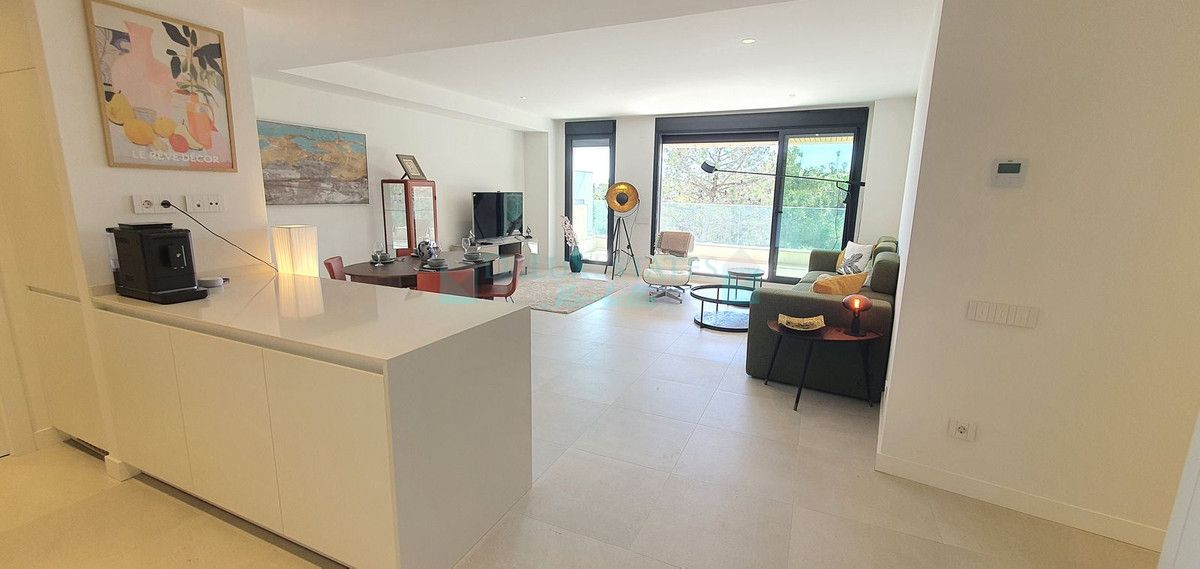 Apartamento en venta en Estepona