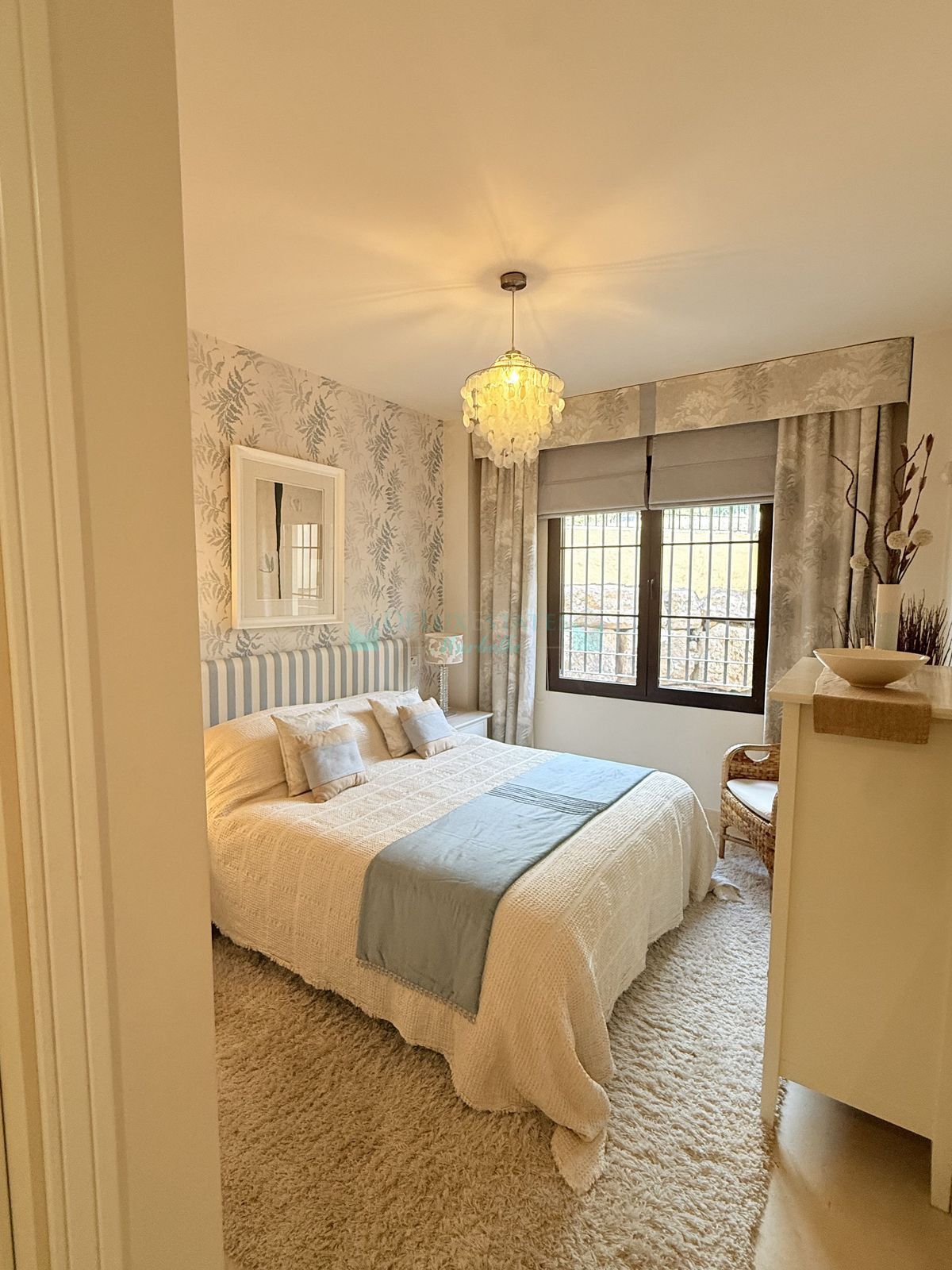 Ground Floor Apartment for sale in Los Arqueros, Benahavis