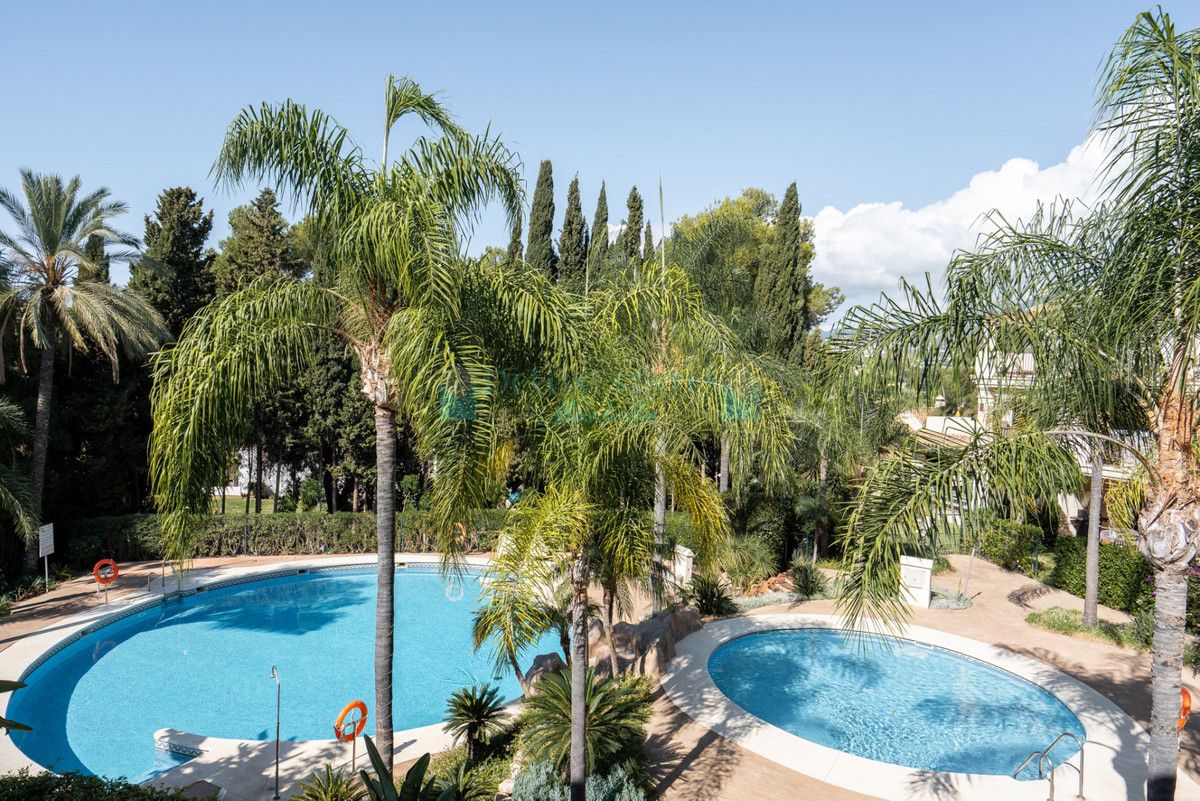 Apartment for sale in Nueva Andalucia
