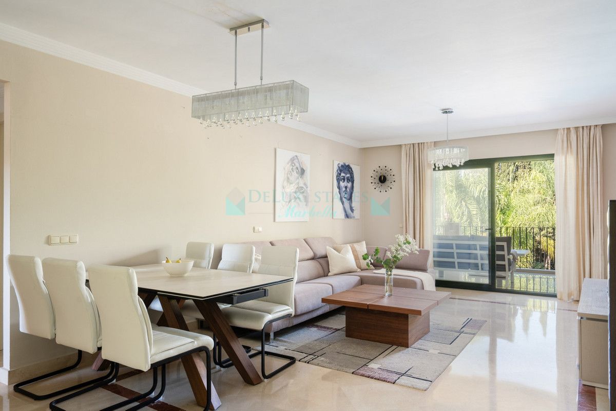 Apartment for sale in Nueva Andalucia