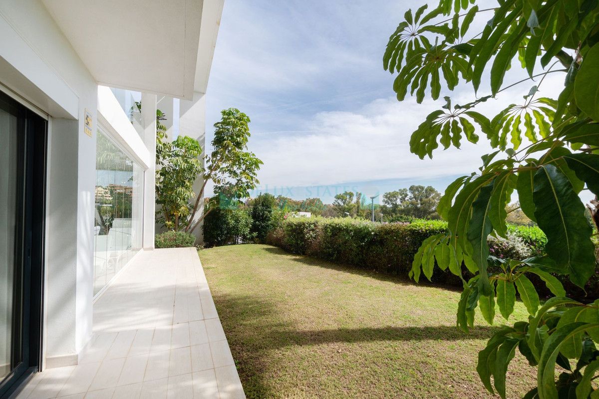 Ground Floor Apartment for rent in Benahavis
