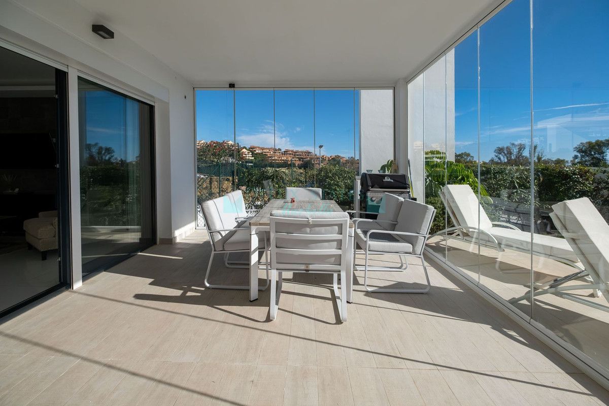 Ground Floor Apartment for rent in Benahavis