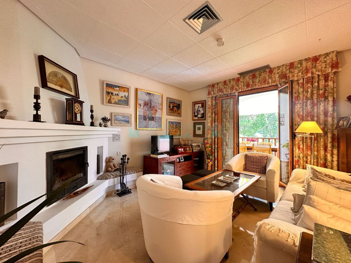 Apartment for sale in Nueva Andalucia