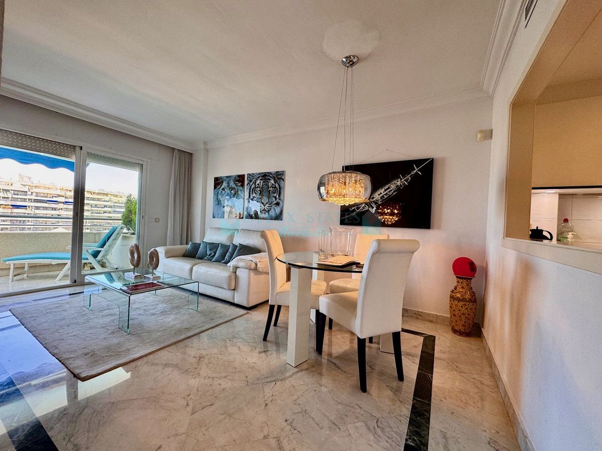 Apartment for sale in Marbella - Puerto Banus