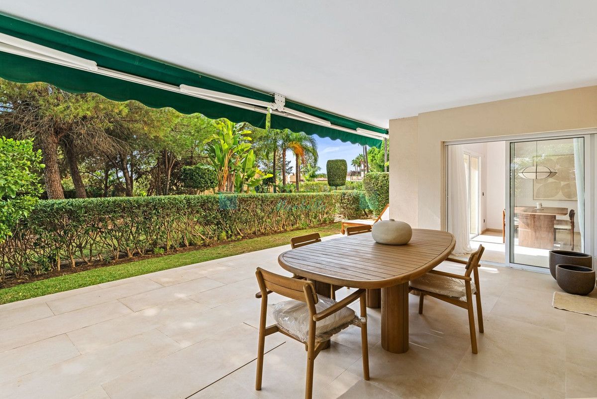 Apartamento Planta Baja en venta en Nueva Andalucia