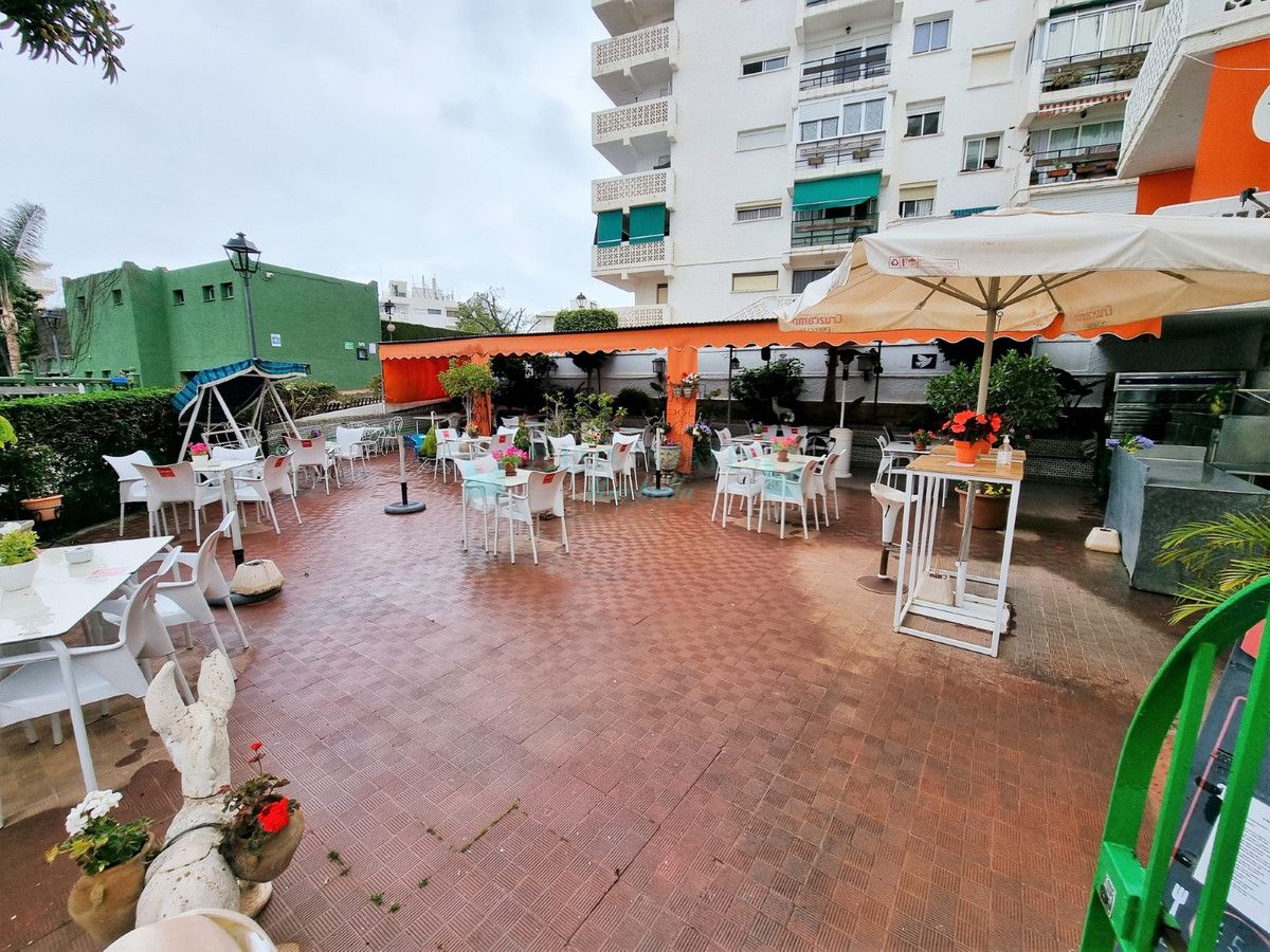 Restaurant for sale in Estepona