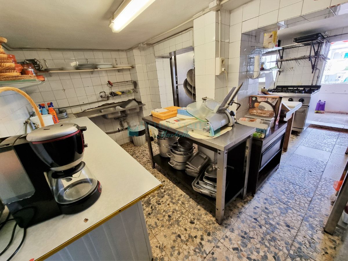 Restaurant for sale in Estepona