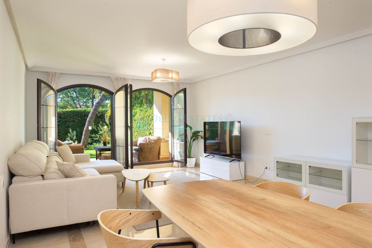 Ground Floor Apartment for sale in Los Arqueros, Benahavis