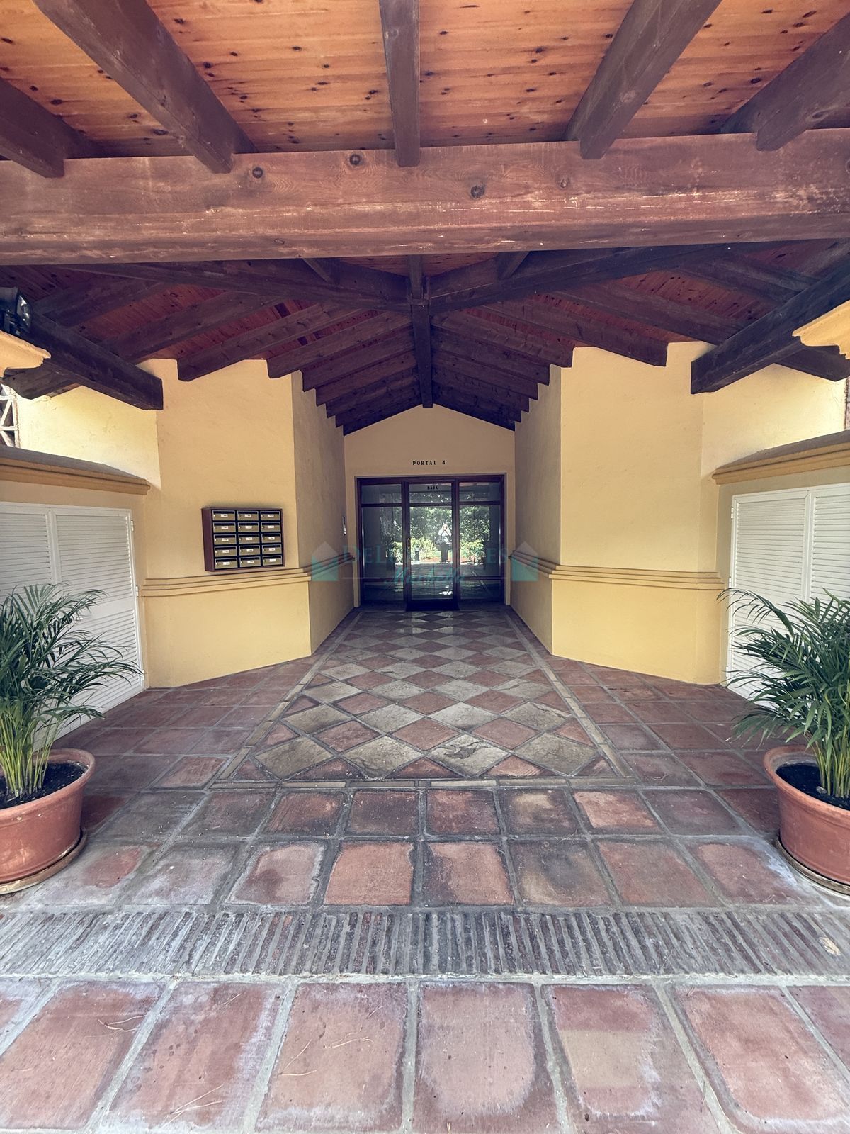Ático en venta en Rio Real, Marbella Este