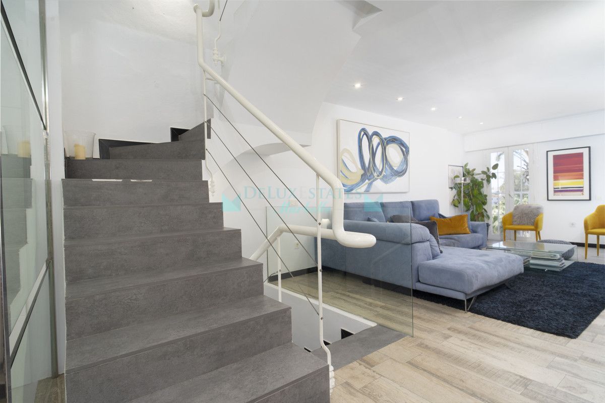 Town House for sale in Marbella - Puerto Banus