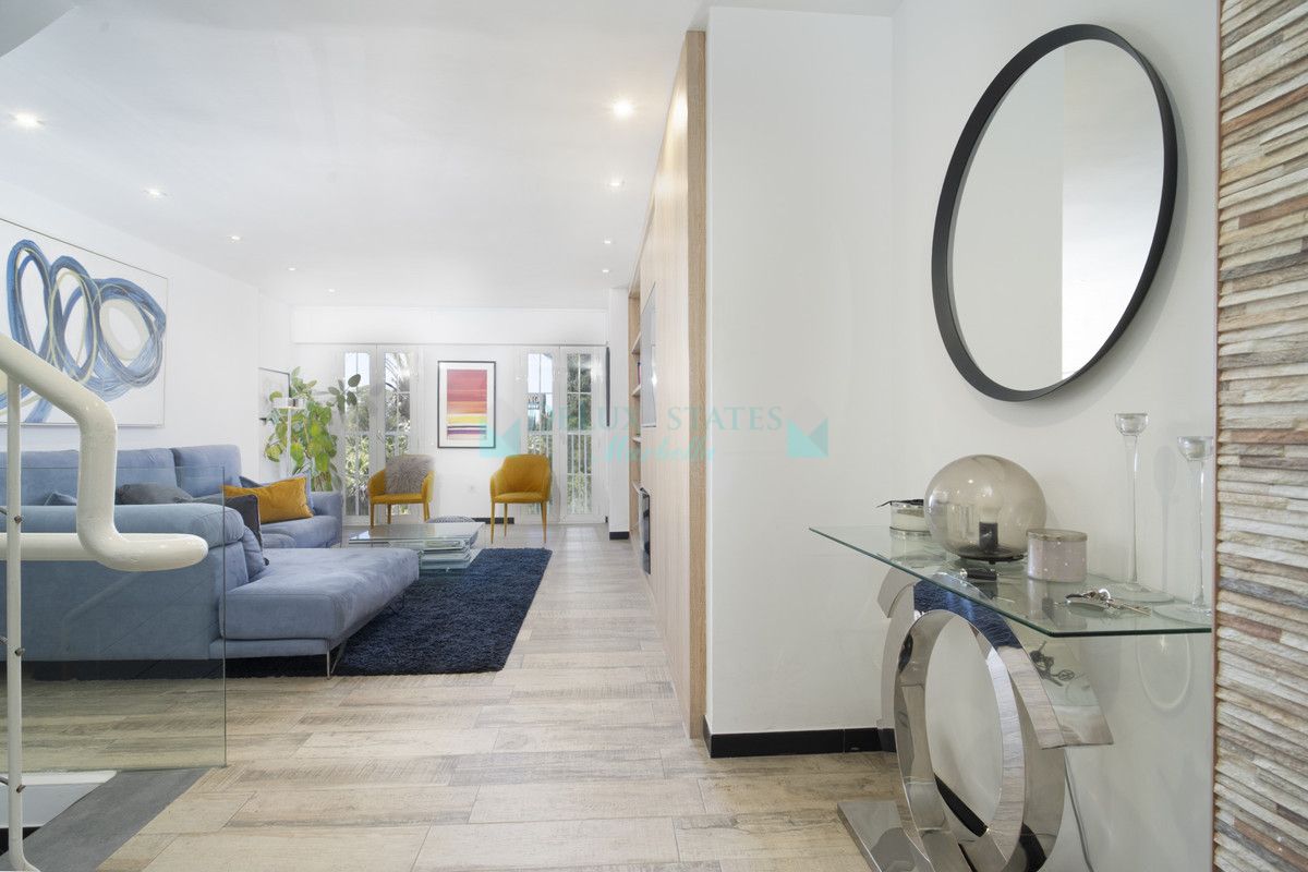 Town House for sale in Marbella - Puerto Banus