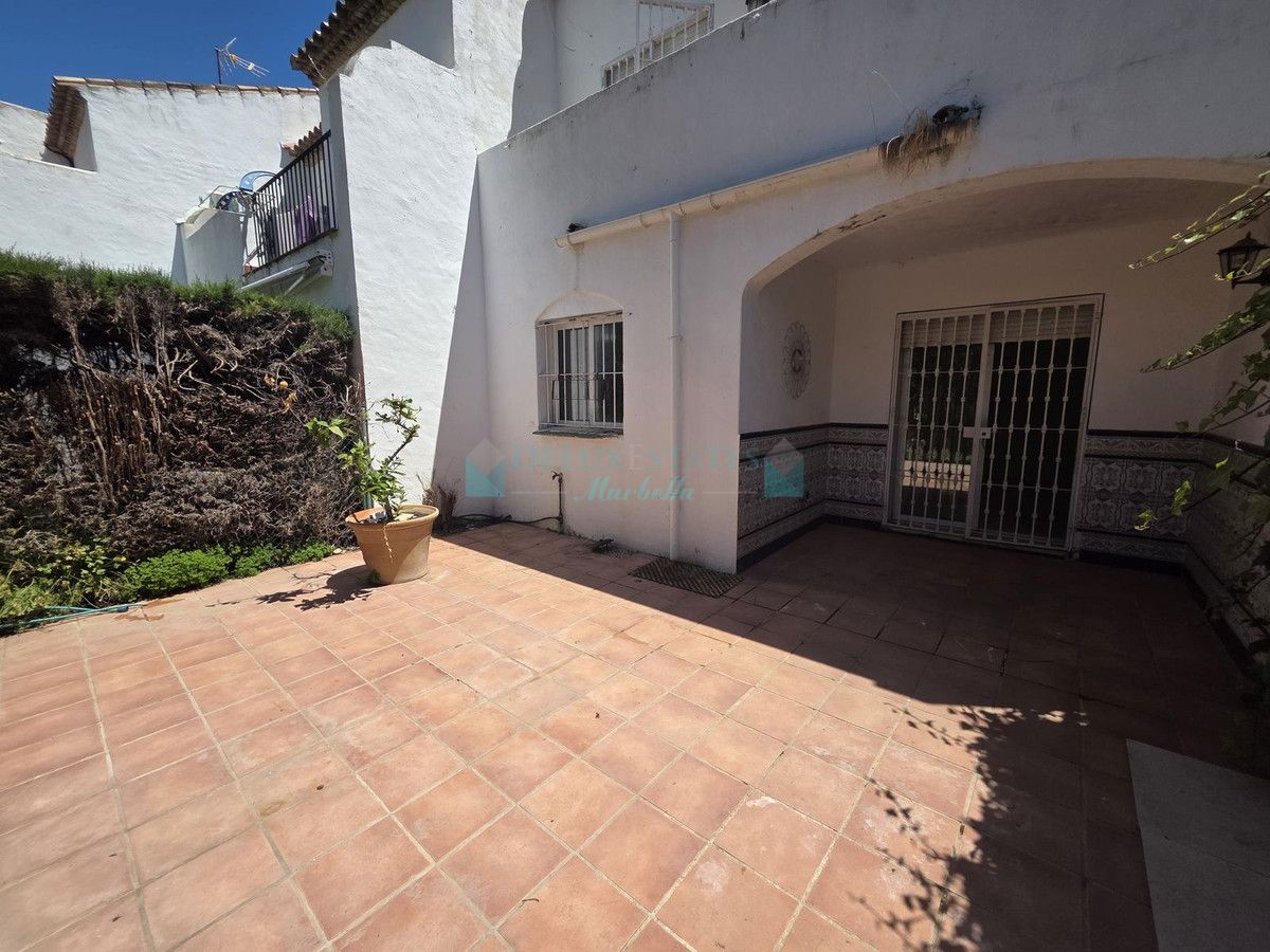 Town House for sale in Bel Air, Estepona