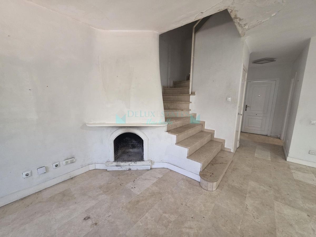 Town House for sale in Bel Air, Estepona