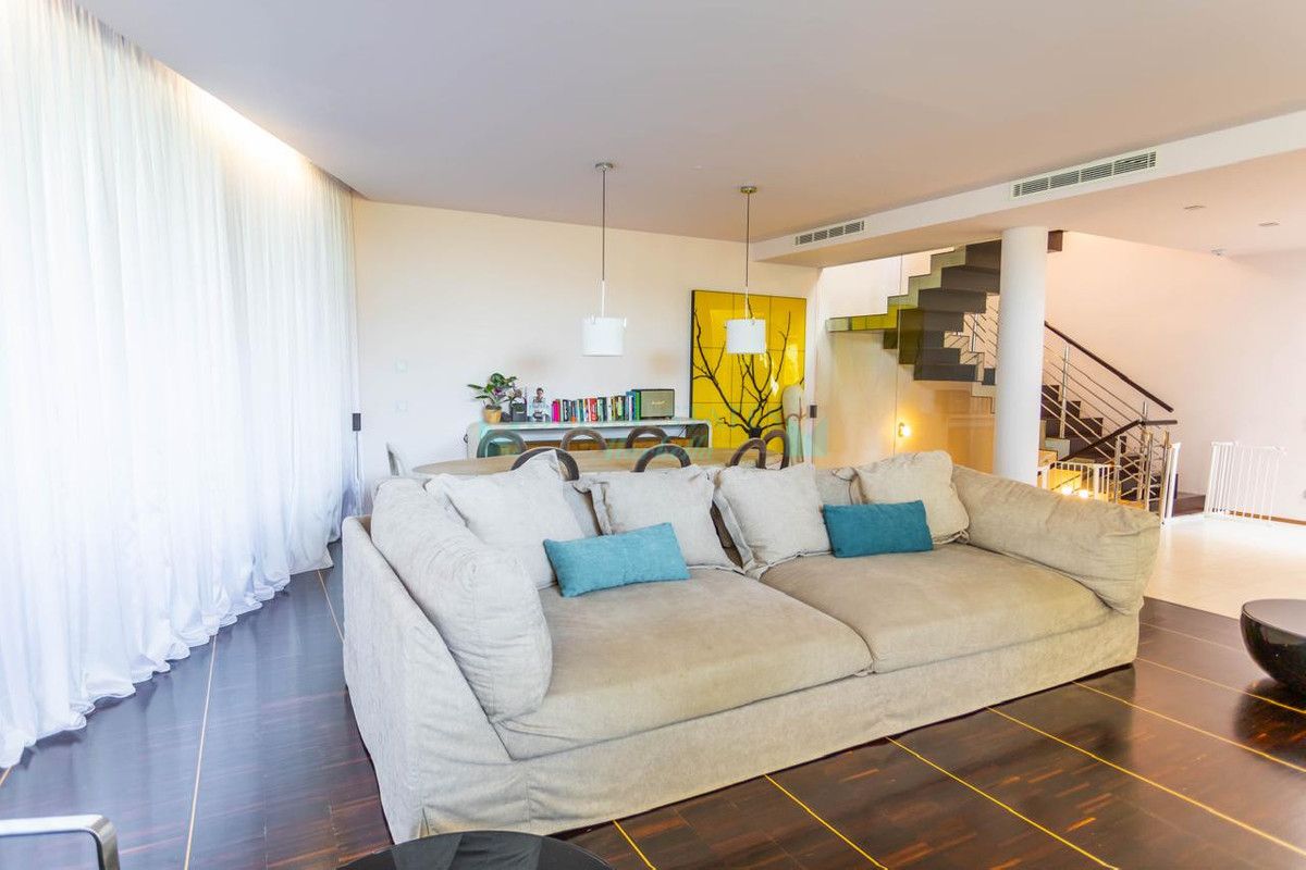 Semi Detached Villa for sale in Marbella Golden Mile