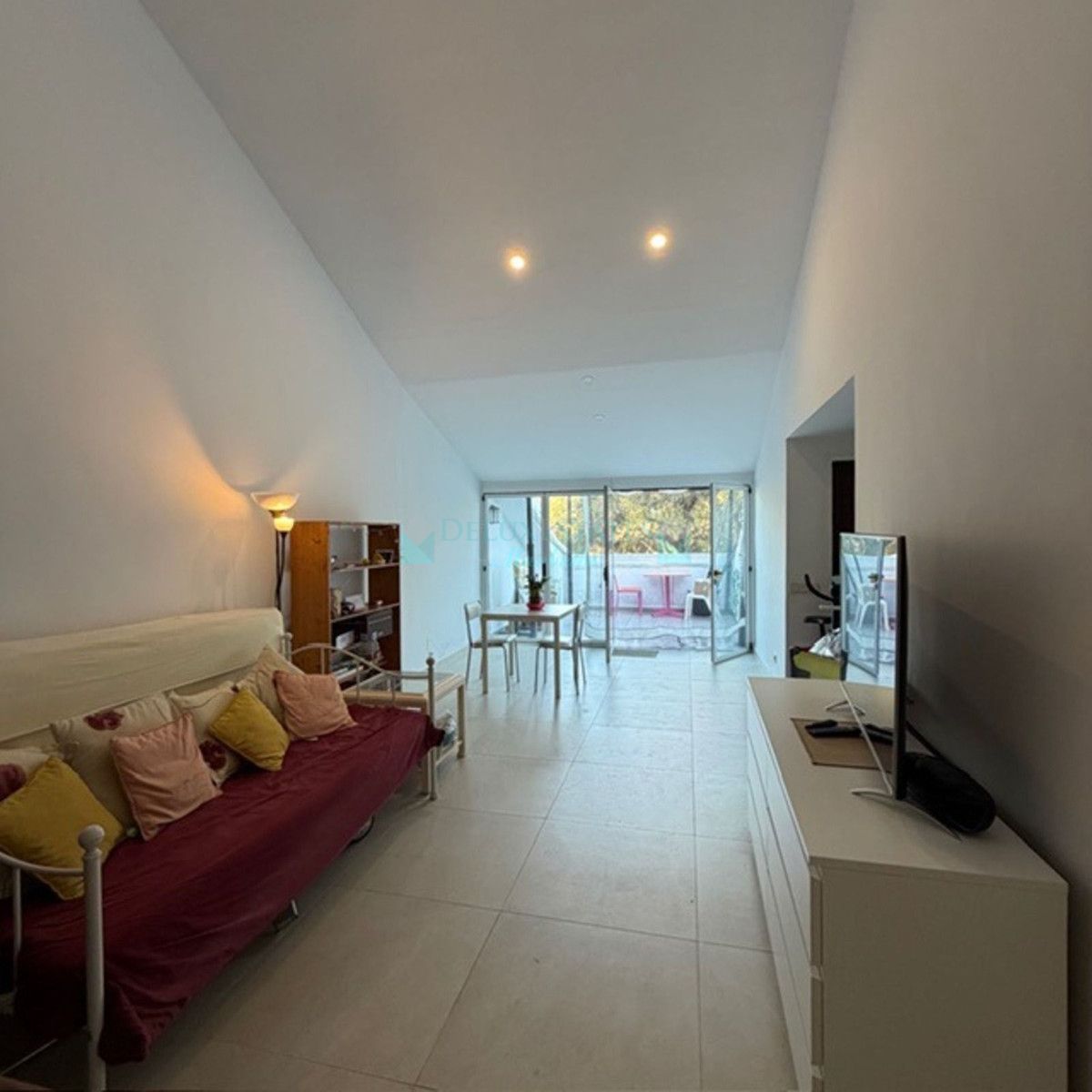 Town House for sale in Nueva Andalucia