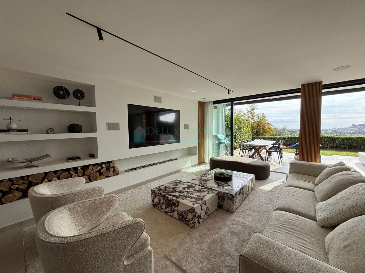 Town House for sale in Benahavis