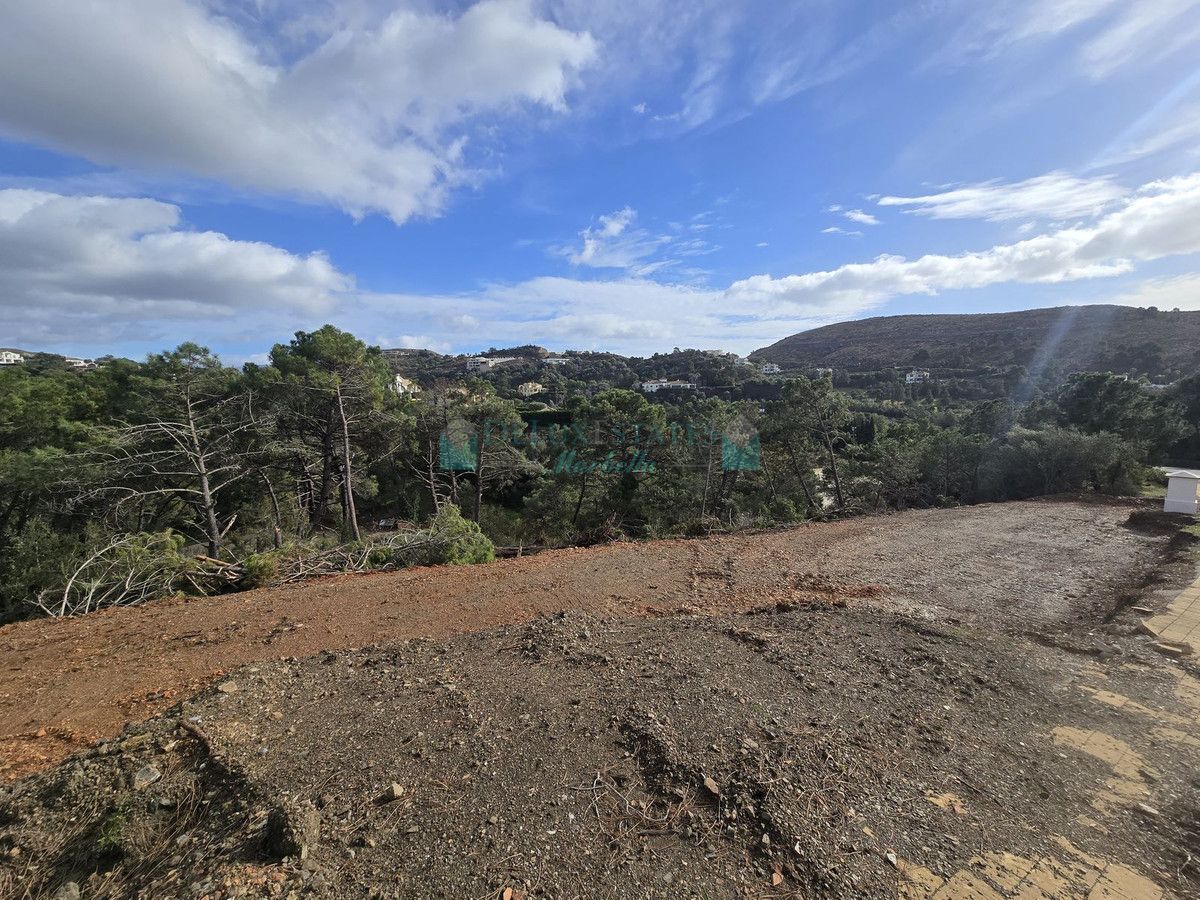 Residential Plot for sale in Benahavis