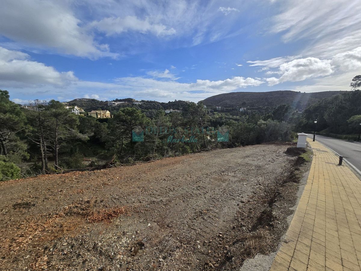 Residential Plot for sale in Benahavis