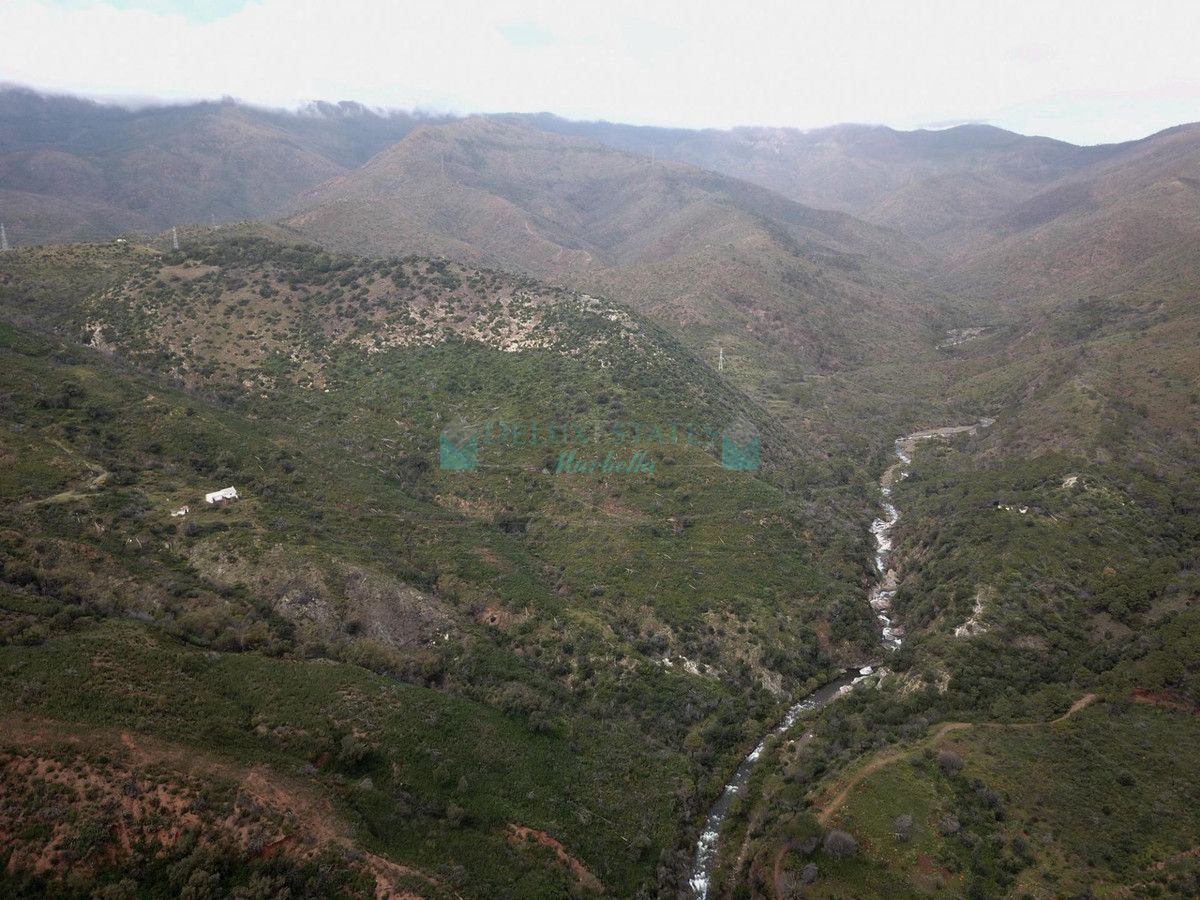 Plot for sale in Estepona