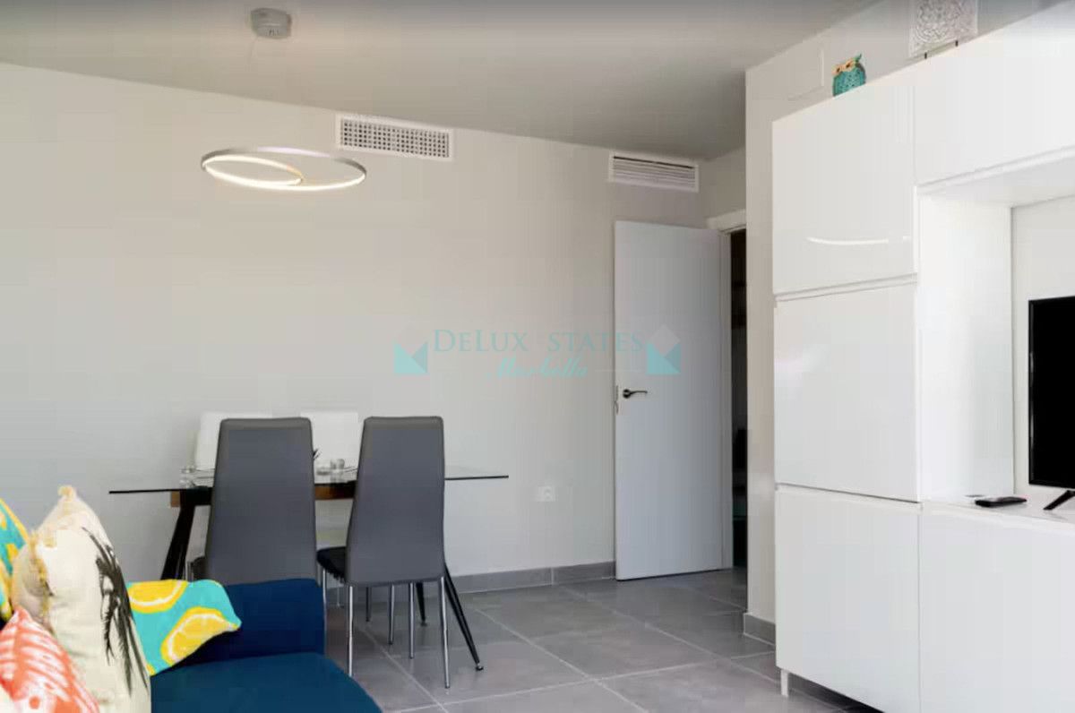 Apartamento en venta en Estepona