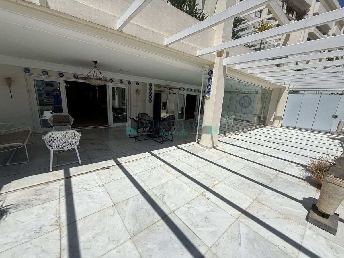 Apartamento en venta en Marbella - Puerto Banus