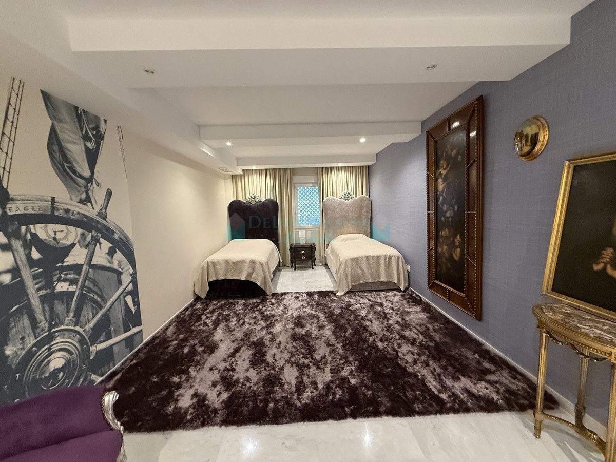 Apartamento en venta en Marbella - Puerto Banus