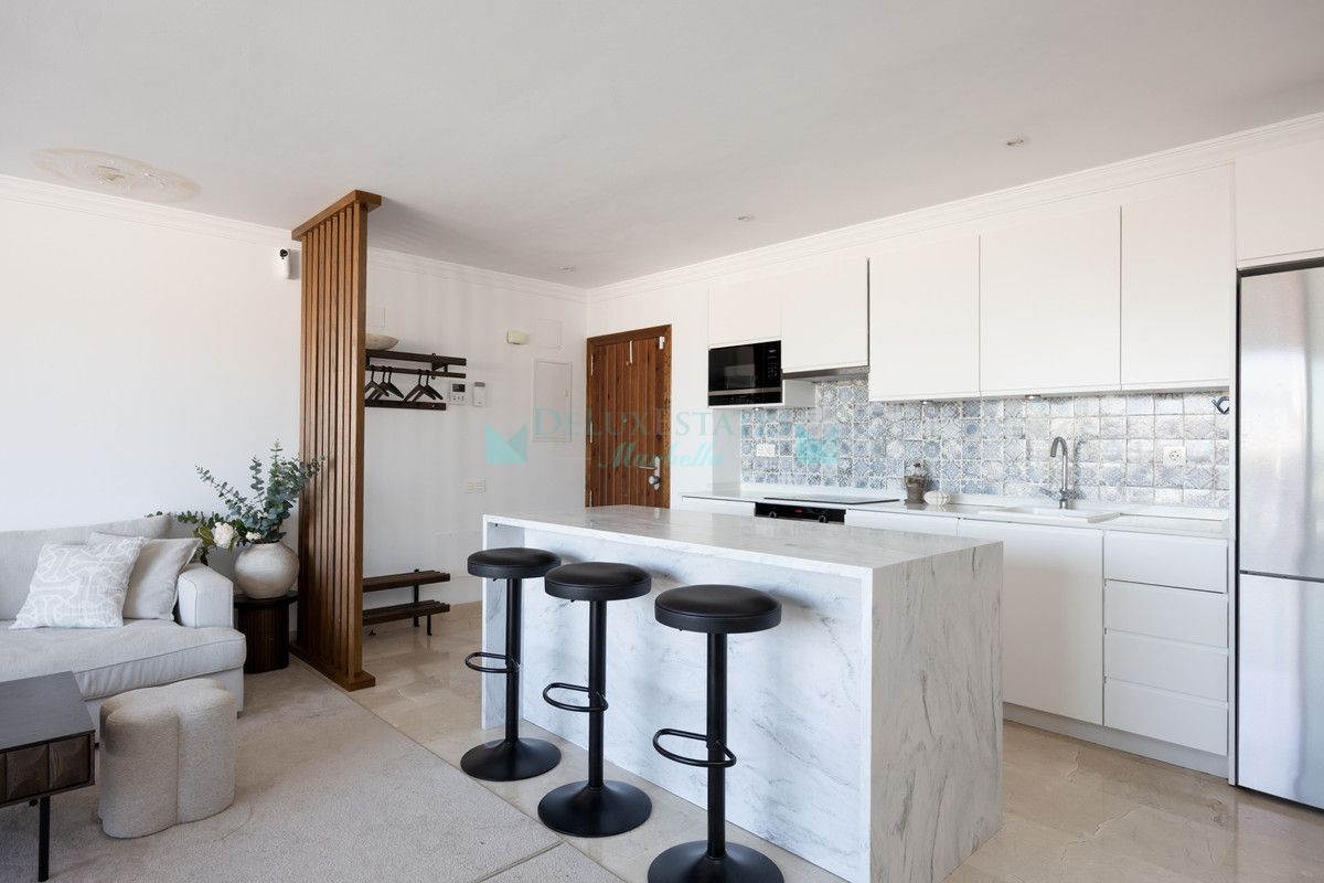 Ático en venta en El Paraiso, Estepona