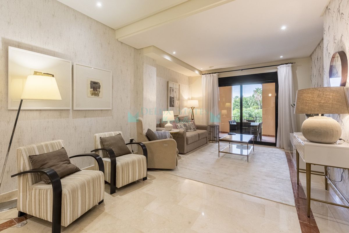 Apartment for sale in Marbella - Puerto Banus