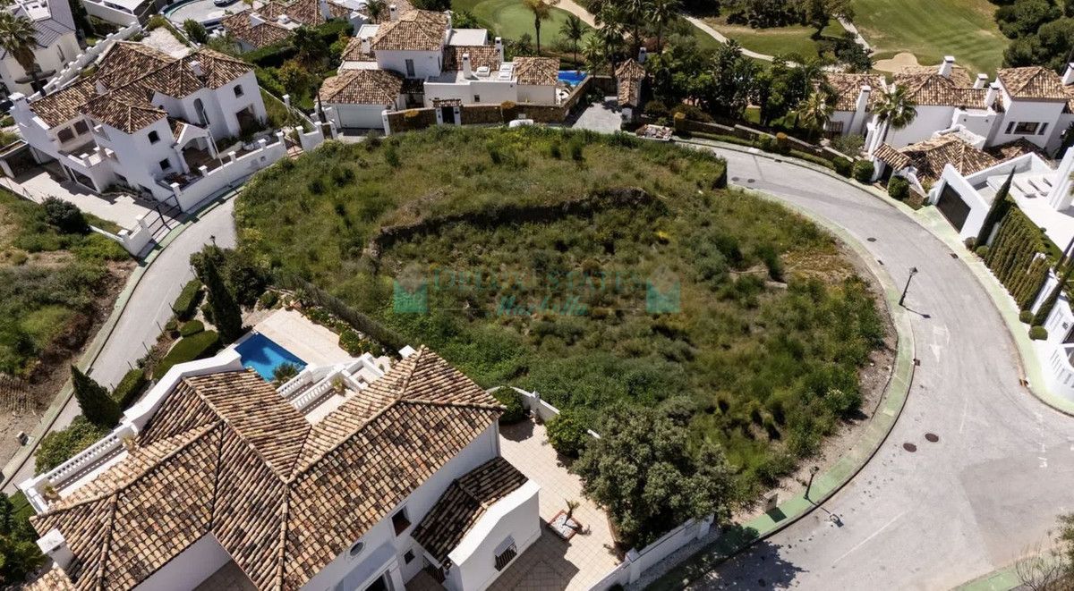 Residential Plot for sale in Benahavis