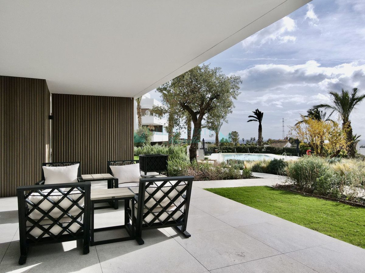 Ground Floor Apartment for sale in Los Arqueros, Benahavis