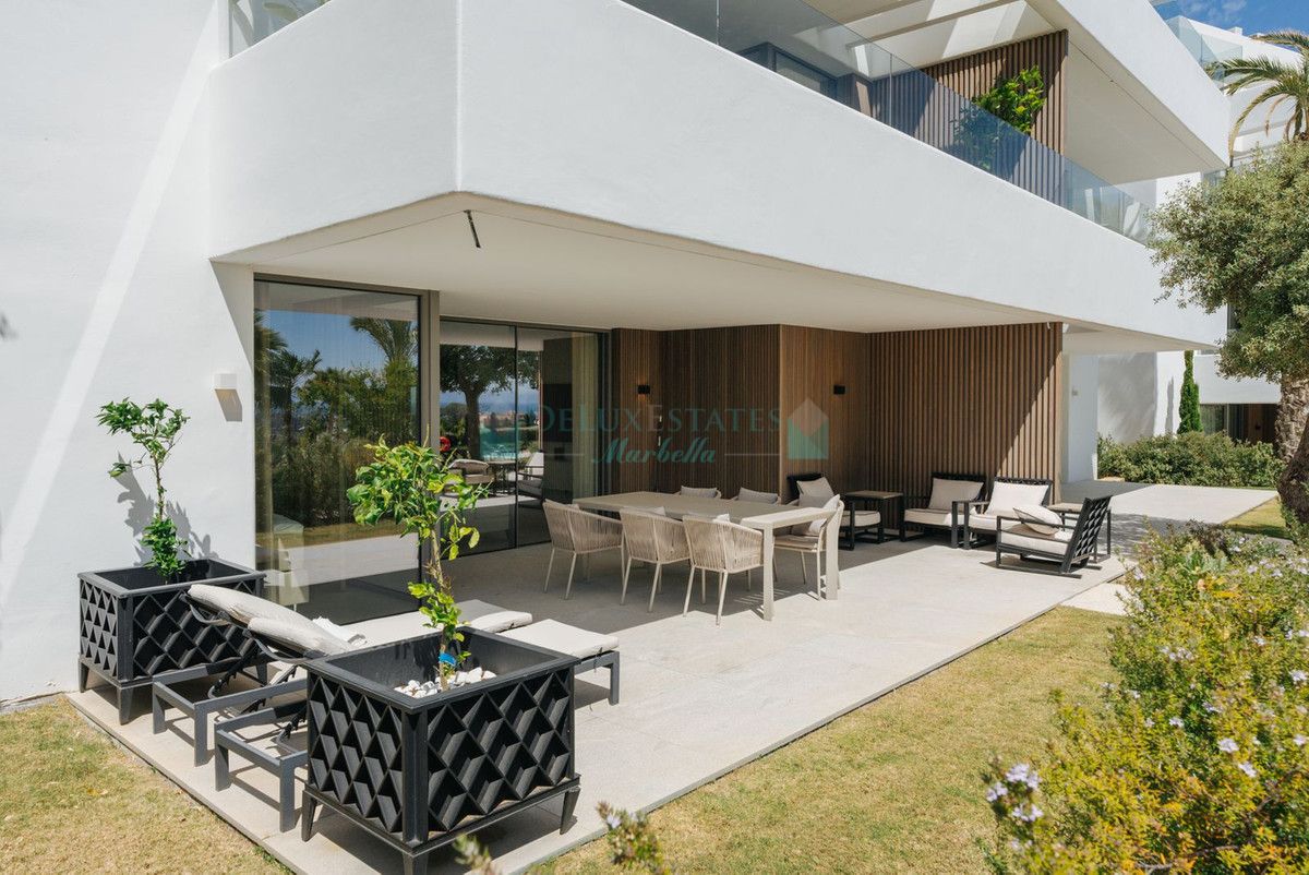 Ground Floor Apartment for sale in Los Arqueros, Benahavis