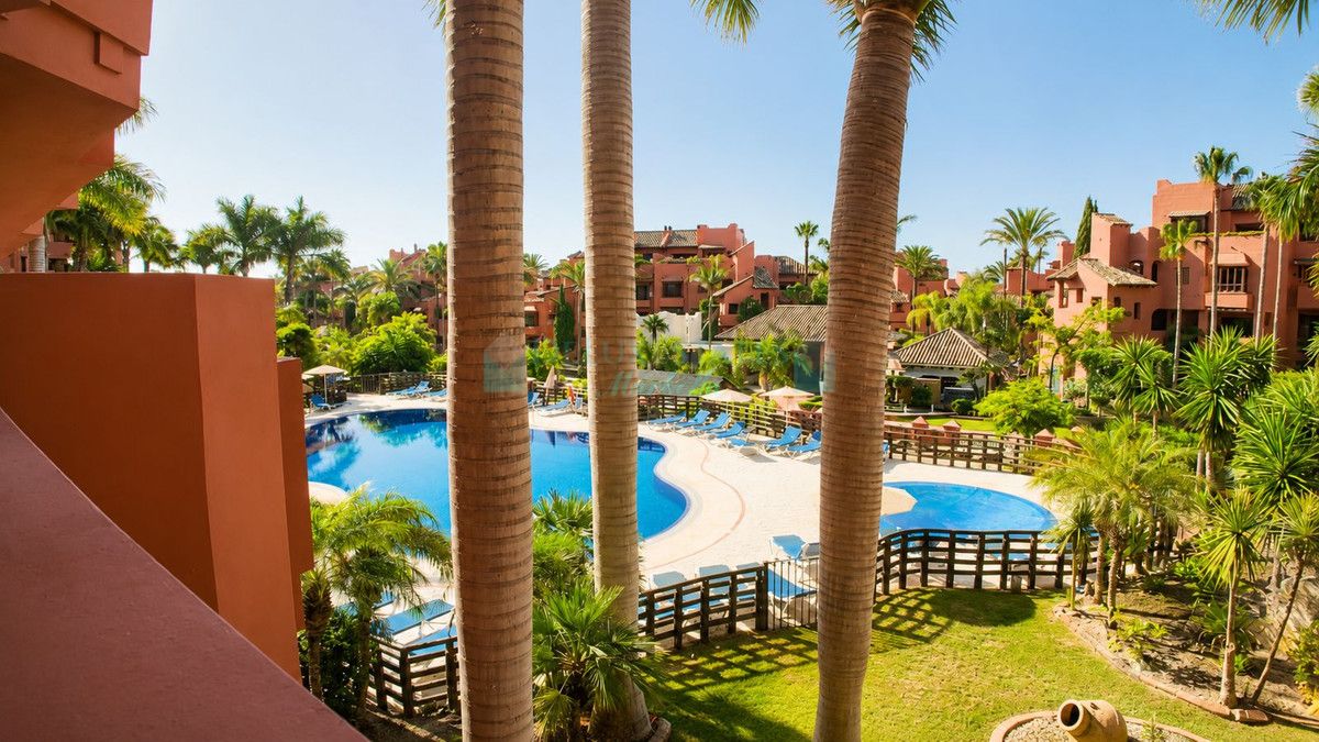 Apartment for rent in Estepona