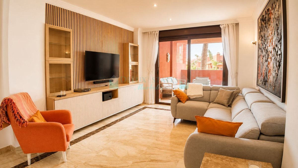 Apartment for rent in Estepona