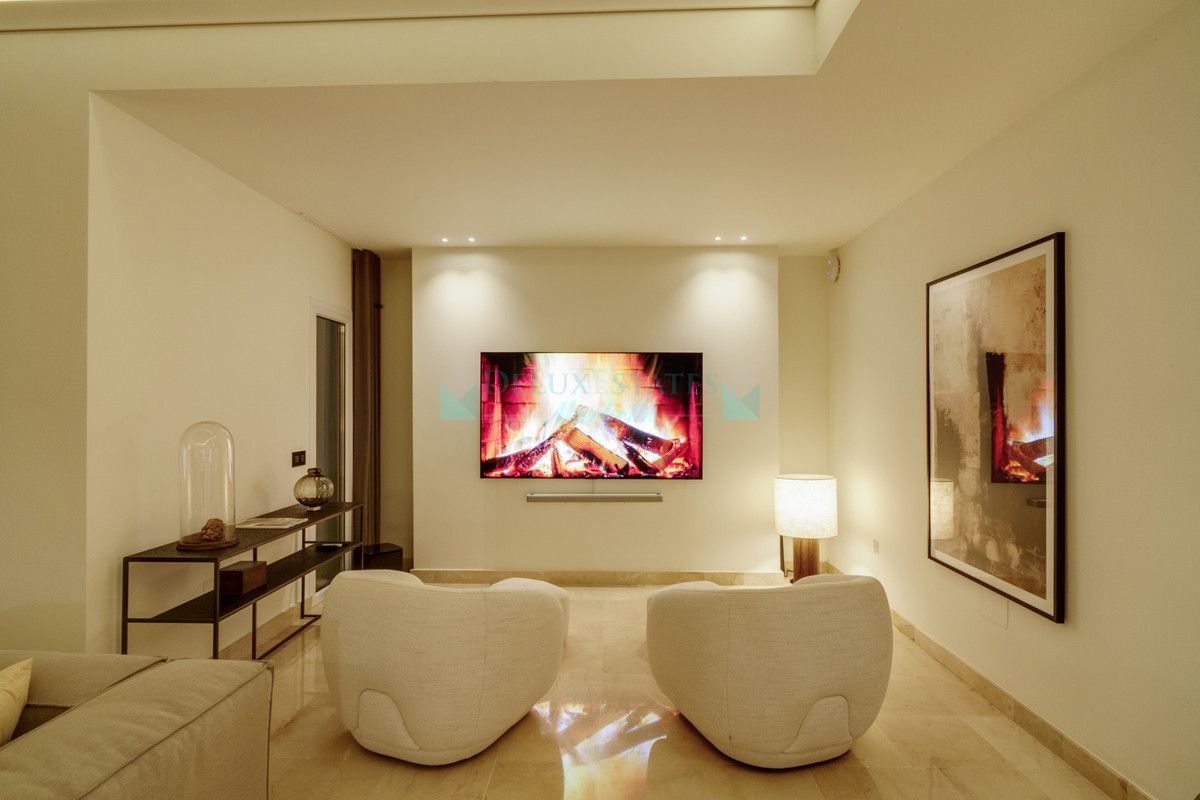 Villa for rent in Nueva Andalucia