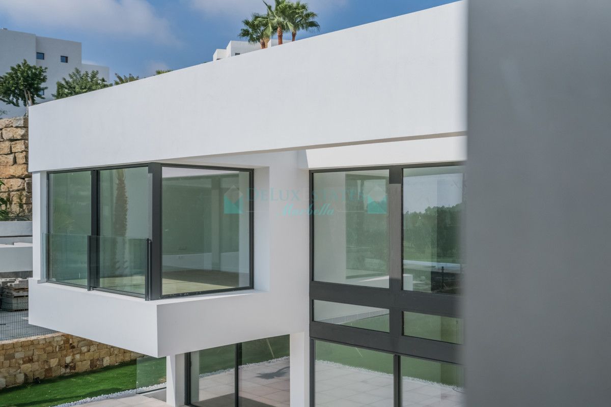 Villa en alquiler en Benahavis