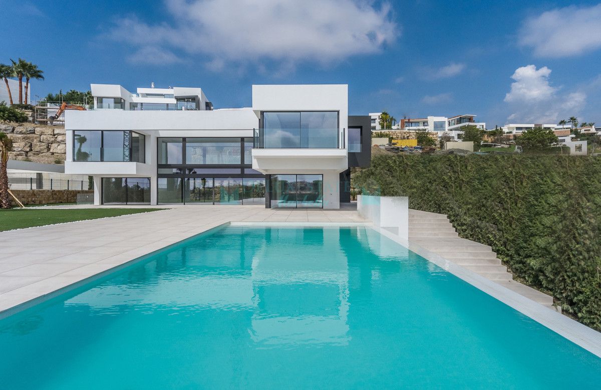 Villa en alquiler en Benahavis