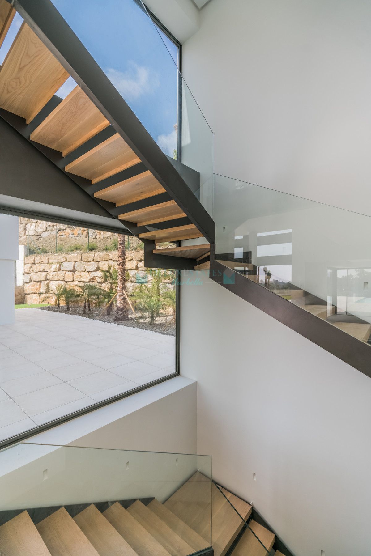 Villa en alquiler en Benahavis