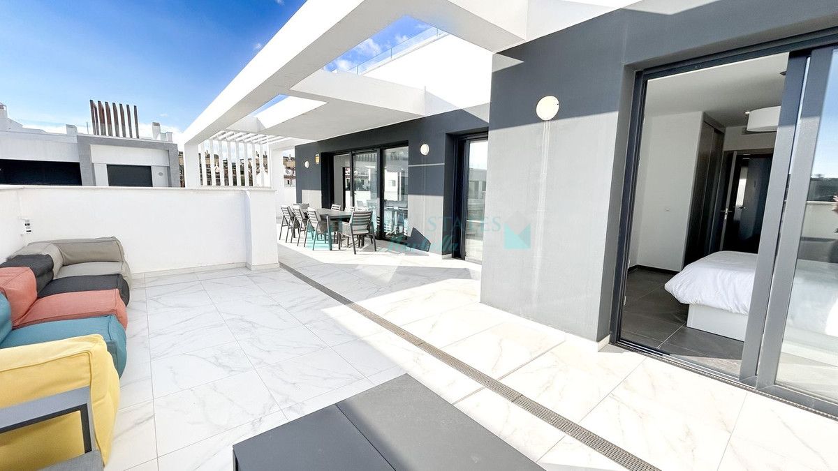 Ático en venta en Estepona