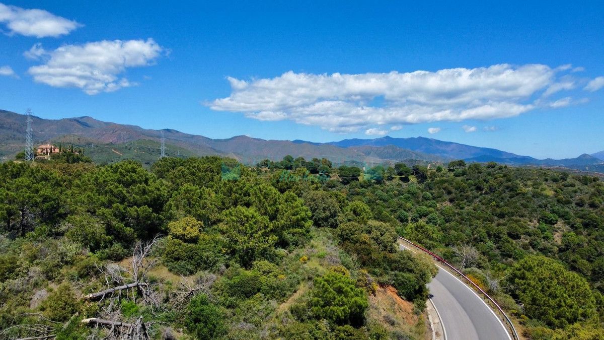 Plot for sale in Estepona