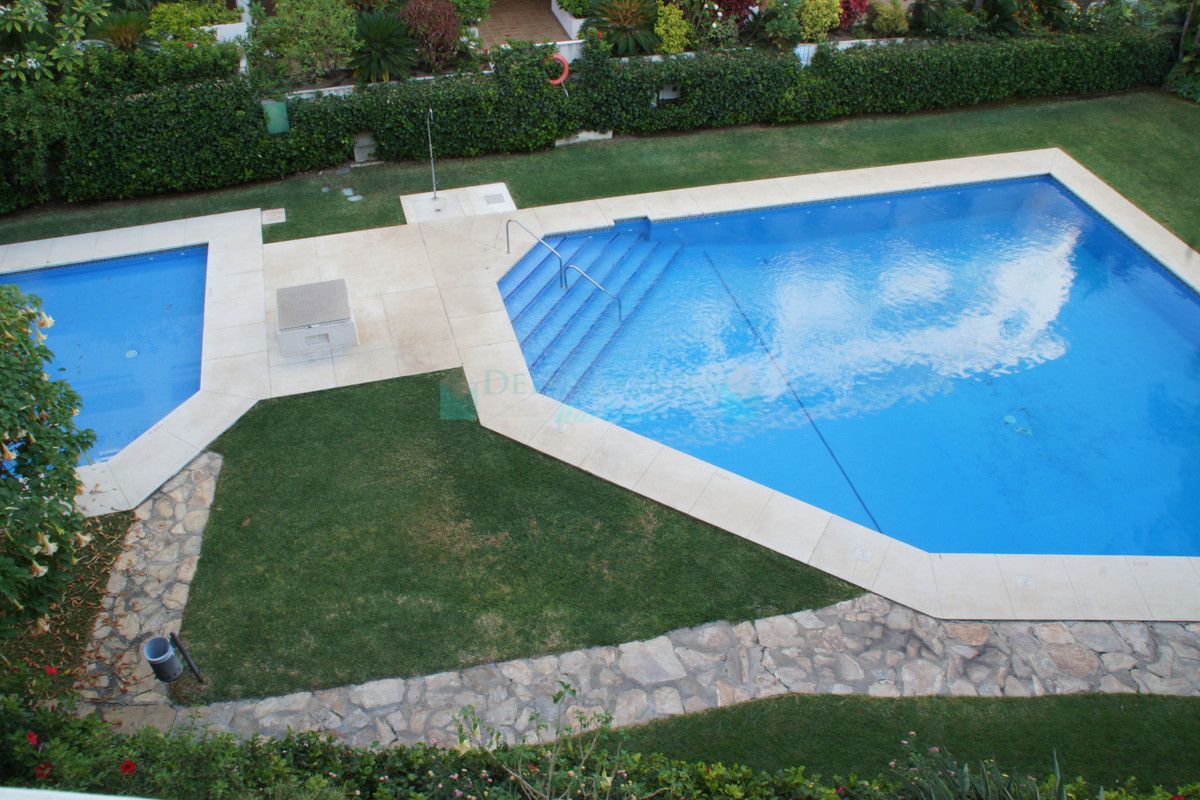 Apartamento en alquiler en San Pedro de Alcantara